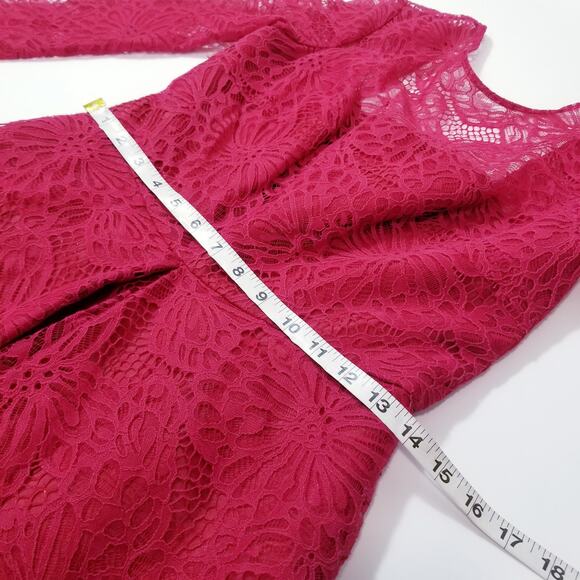 ML Monique Lhuillier Red Lace Fit & Flare Dress - Picture 7 of 15